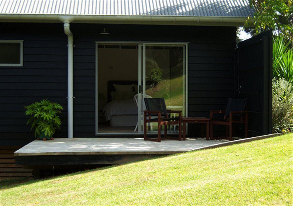 River Retreat Haruru Esterno foto